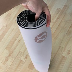 Lululemon Athletica The Reversible Yoga Mat 5mm